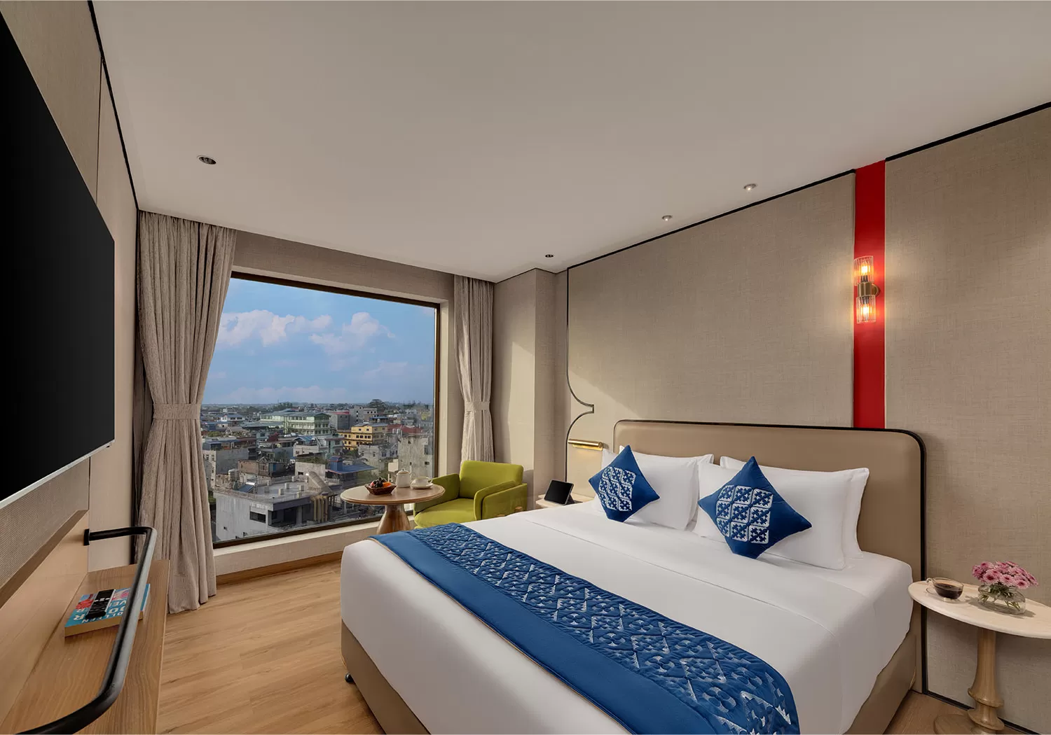 Deluxe King Room